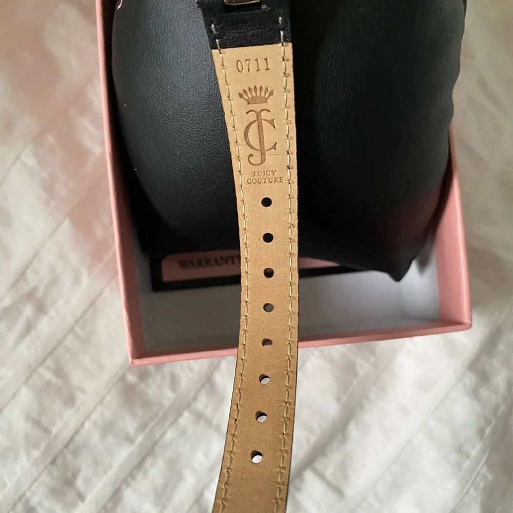 JUICY COUTURE BLACK GENUINE LEATHER STRAP WATCH MSRP 145.00 NWT